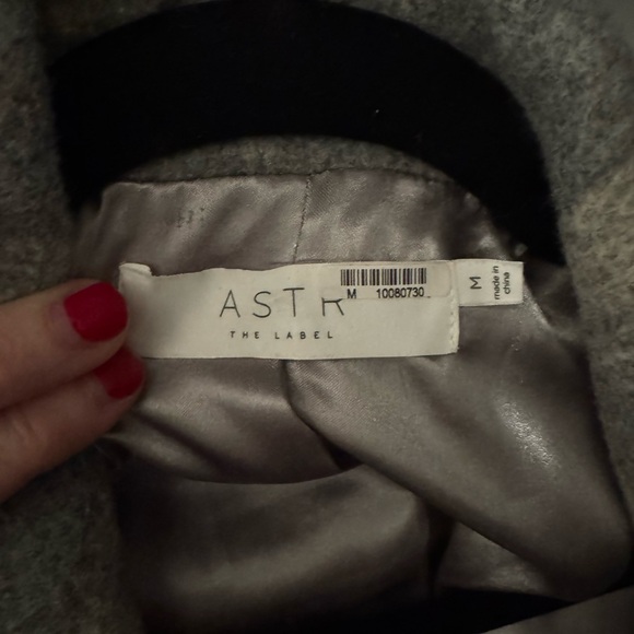 ASTR Raquel Coat - Picture 9 of 11